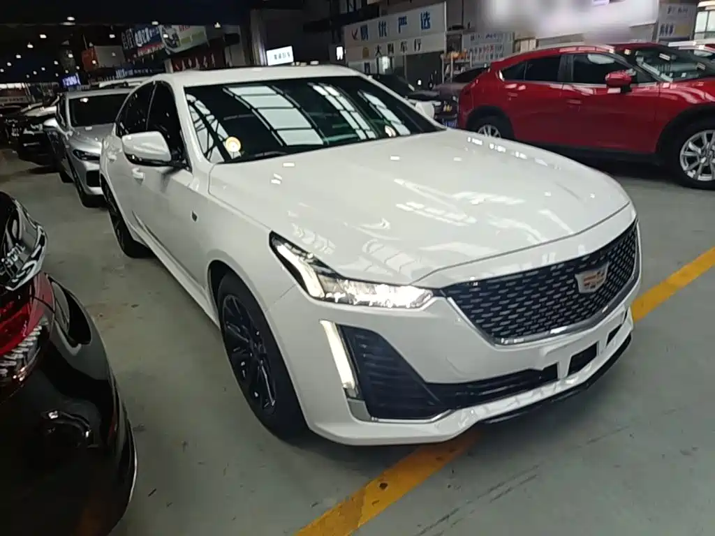 Cadillac CT5 — миниатюра 4