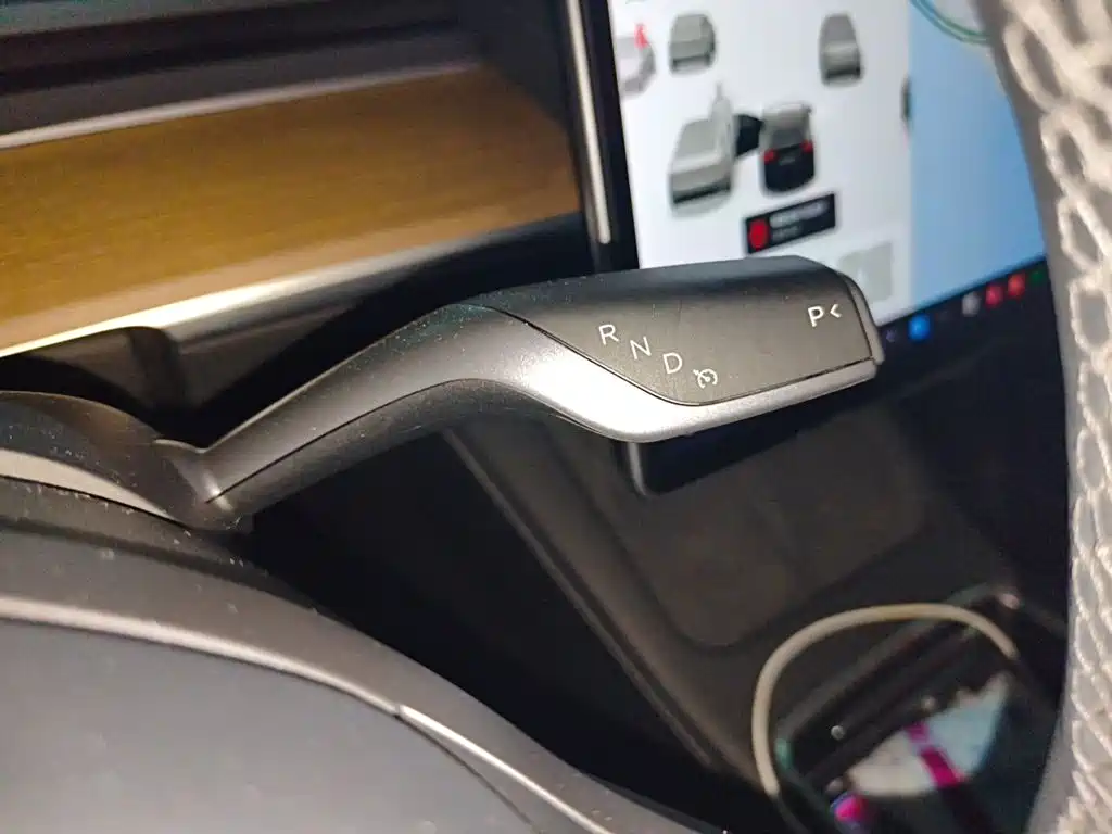 Tesla Model Y — фотографии объявления, Фото 8