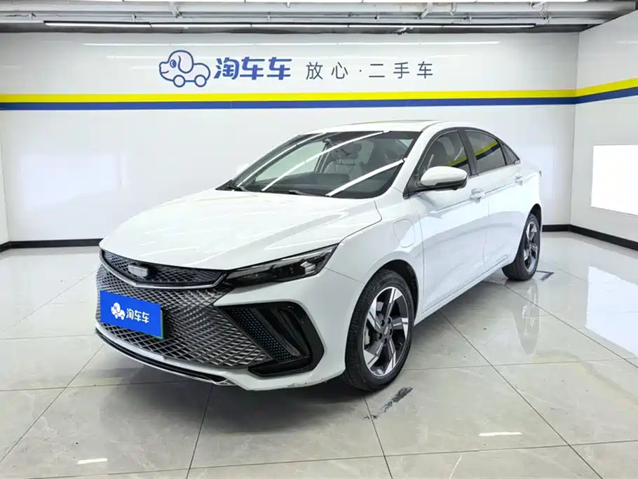 Geely L HiP 2023