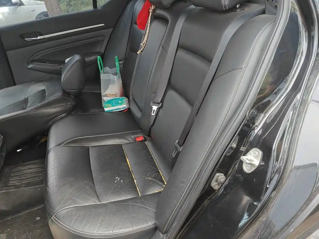 Nissan Teana — миниатюра 13