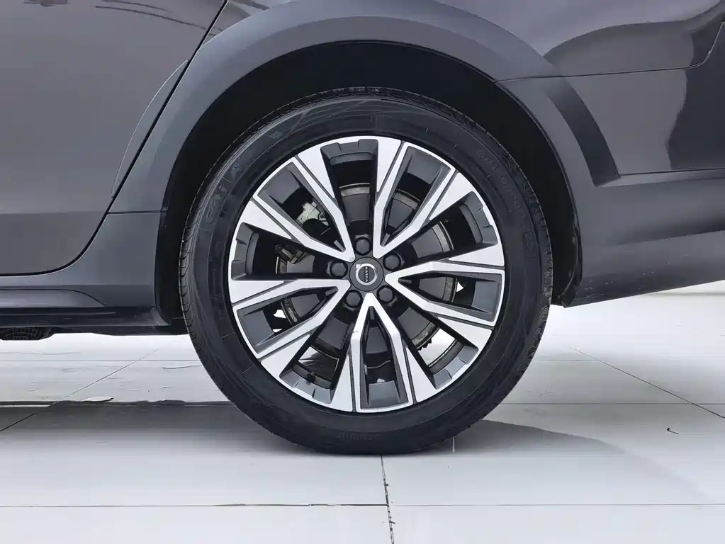 Volvo V90 — миниатюра 28