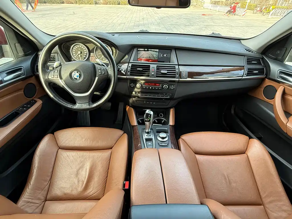 BMW X6 — миниатюра 17