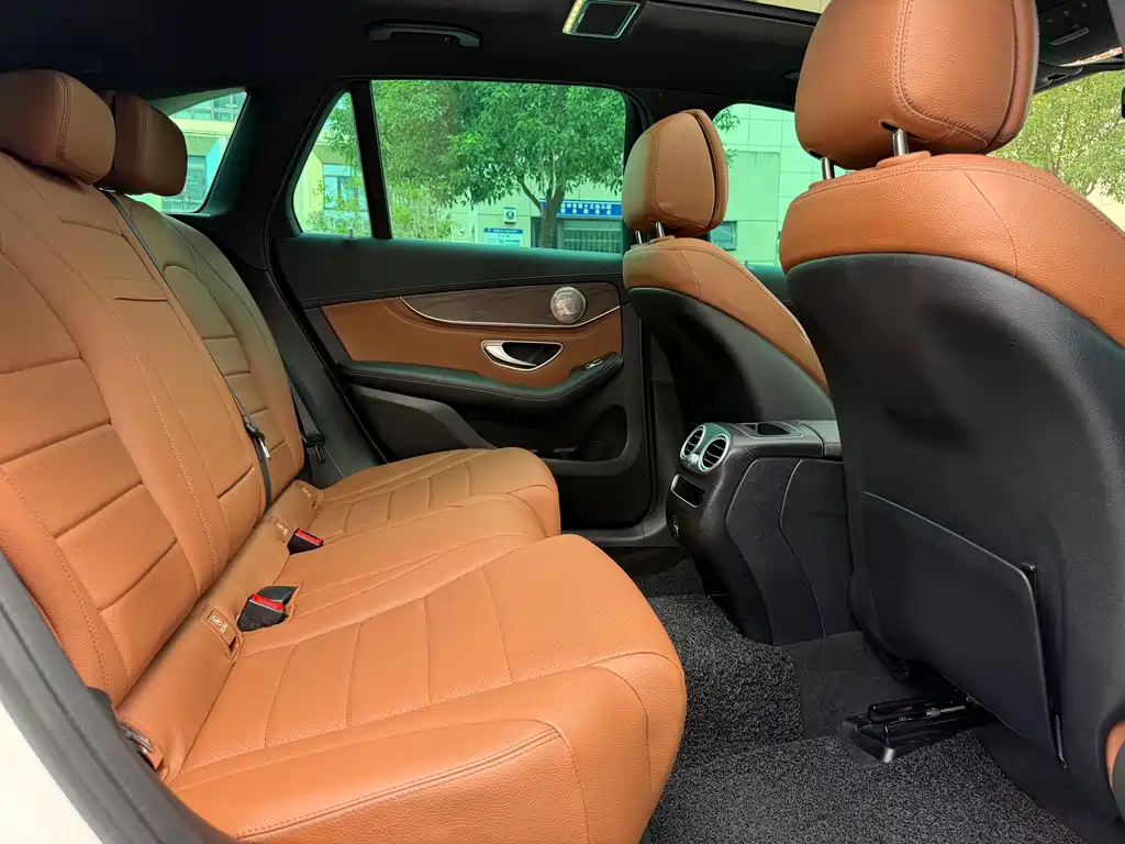 Mercedes-Benz GLC — миниатюра 13