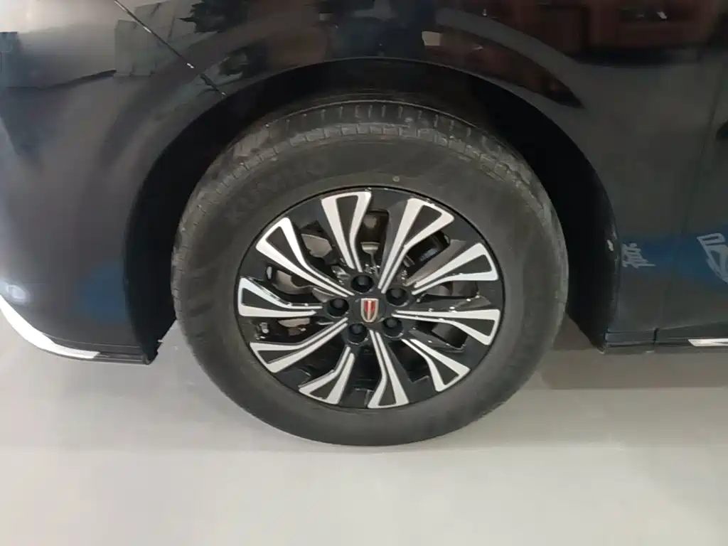 Hongqi Hongqi HQ9 PHEV — миниатюра 23