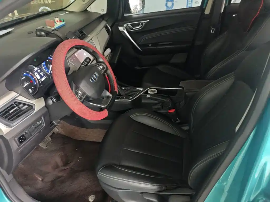 Geely Vision X3 — миниатюра 15