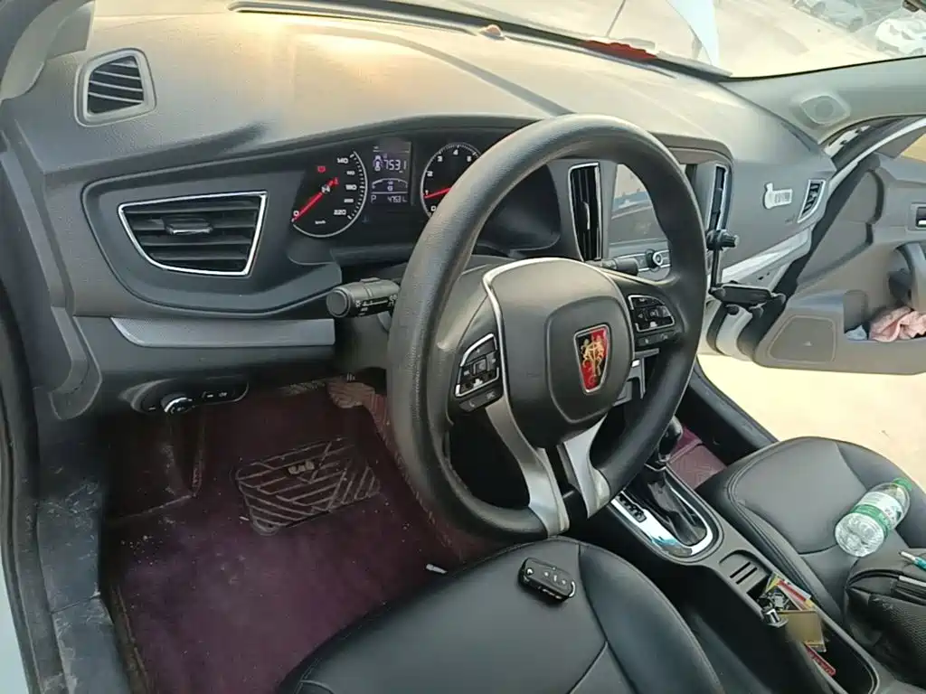 Roewe 360 — миниатюра 10