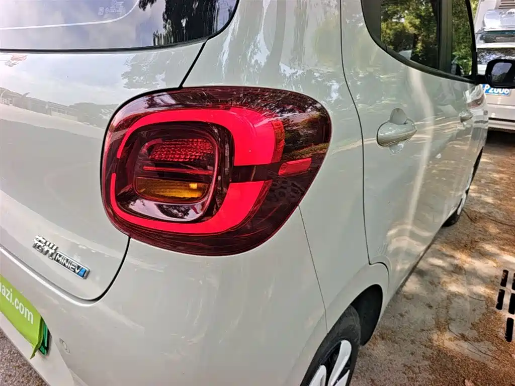 Wuling Mini EV MINIEV 2025