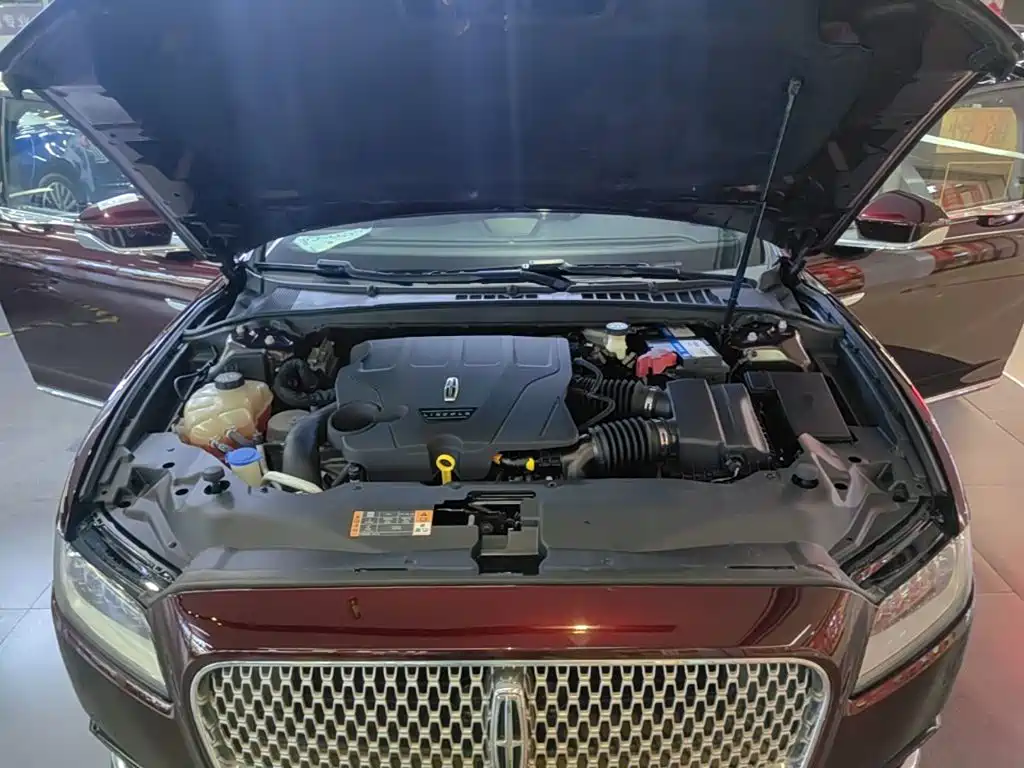 Lincoln Continental — миниатюра 20