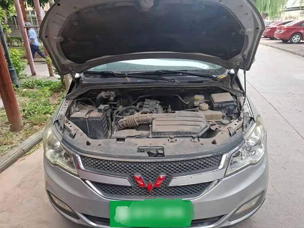 Wuling Hongguang — миниатюра 16