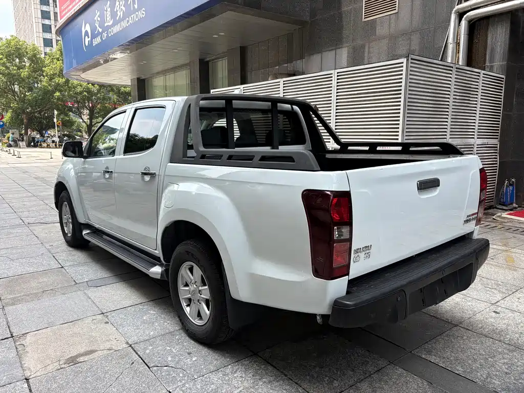 Isuzu Lingtuo — миниатюра 7