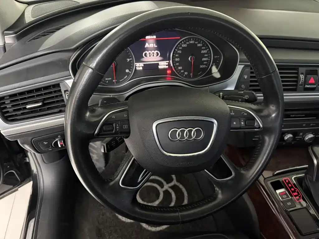 Audi A6L — миниатюра 10