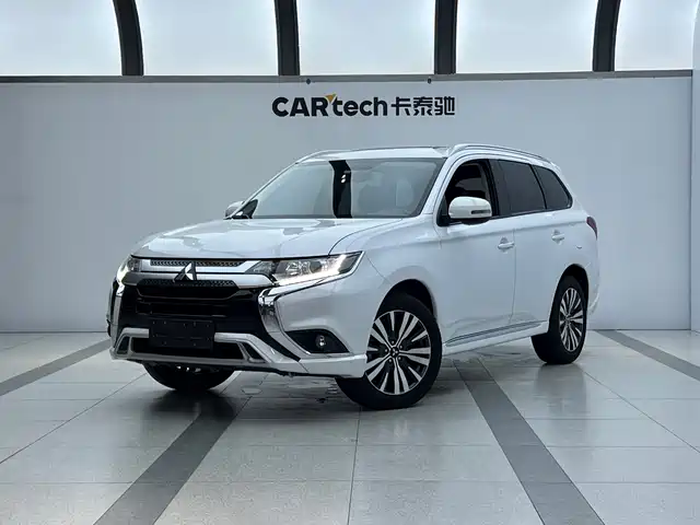 MITSUBISHI OUTLANDER 2022