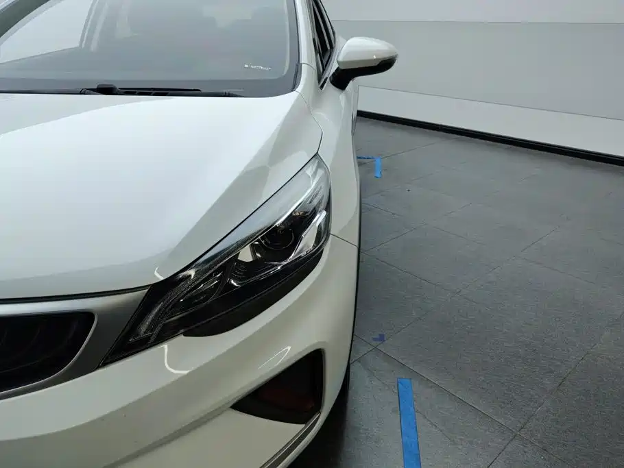 Geely Emgrand GS — миниатюра 5