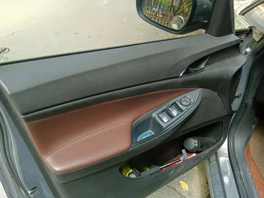 Buick GL6 — миниатюра 7