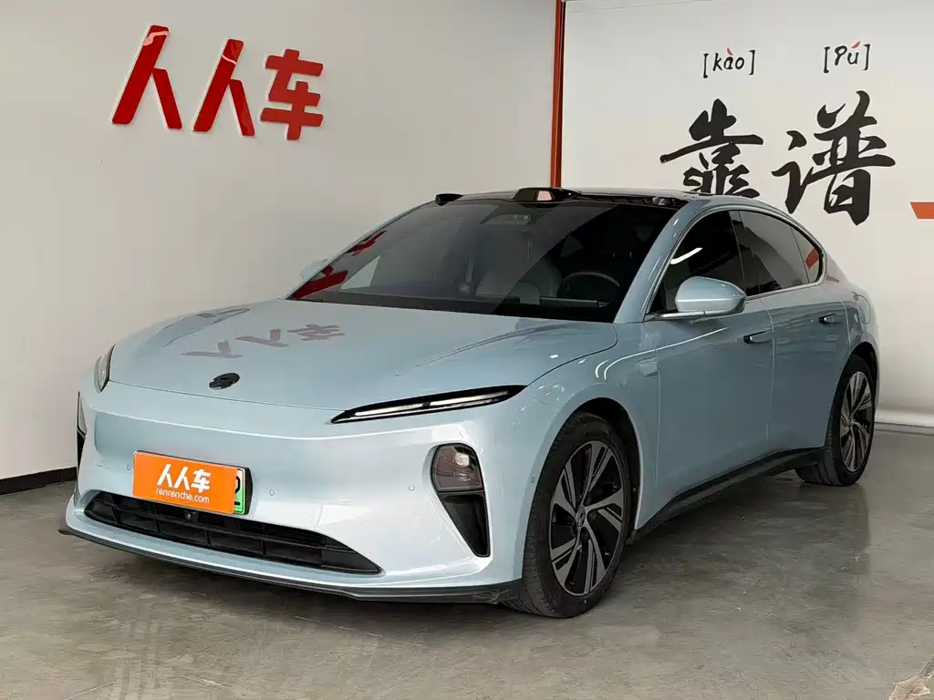 NIO ET5