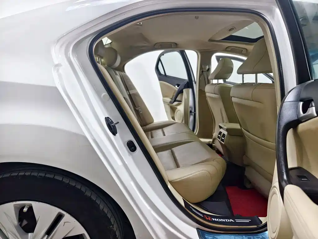 Honda Spirior — миниатюра 16