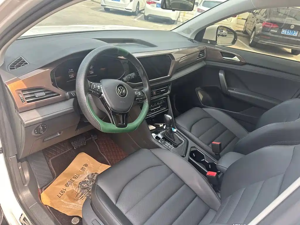 Volkswagen Tharu — миниатюра 4