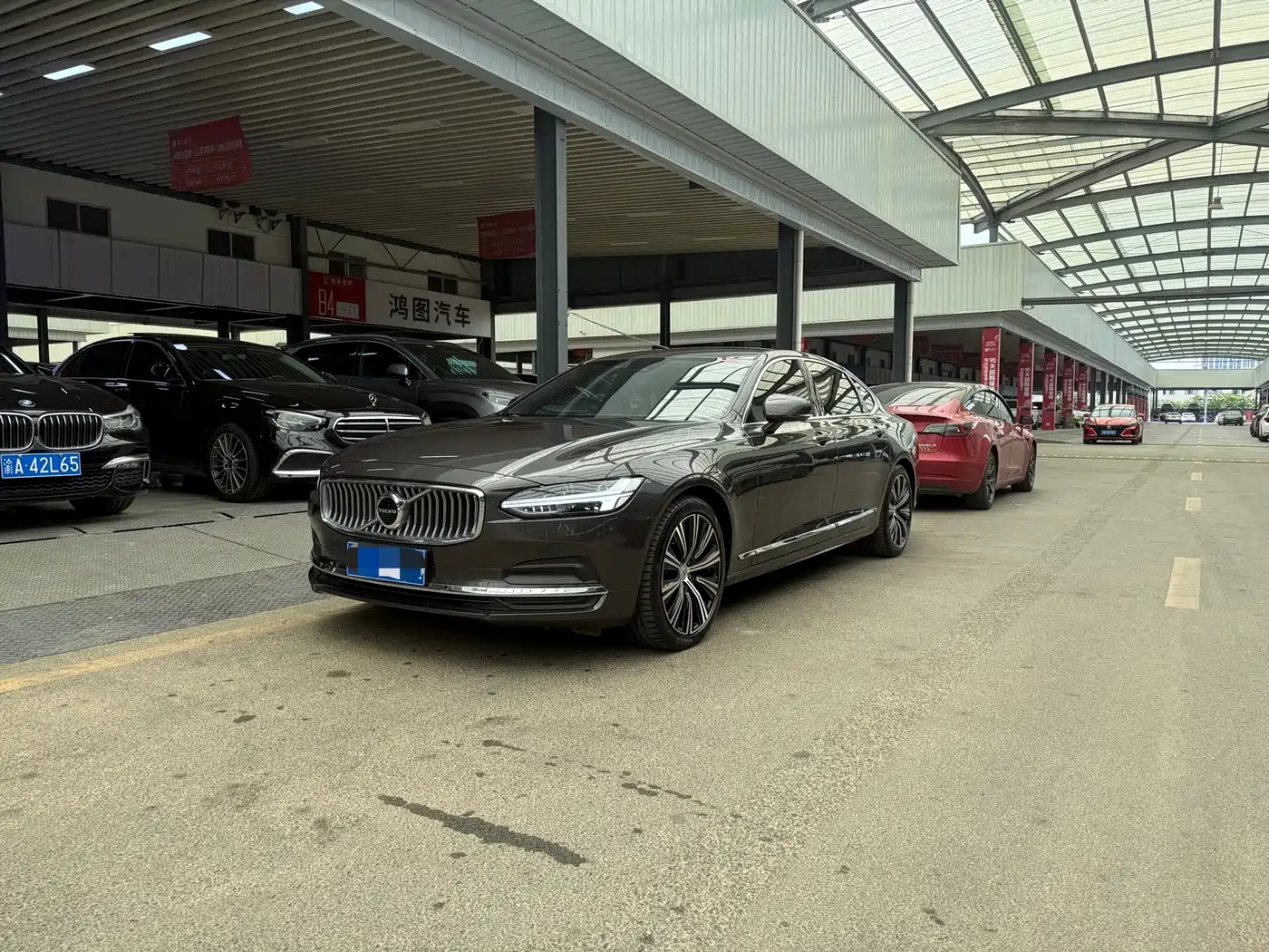 Volvo S90