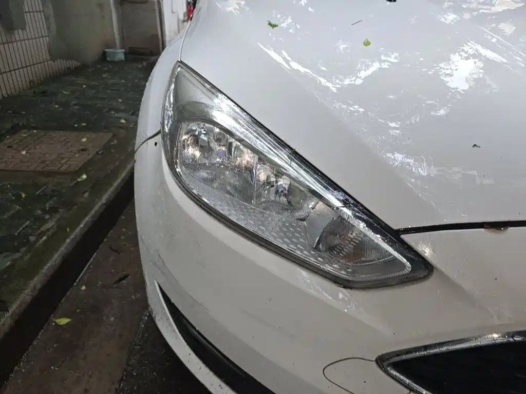 Ford Focus — миниатюра 7
