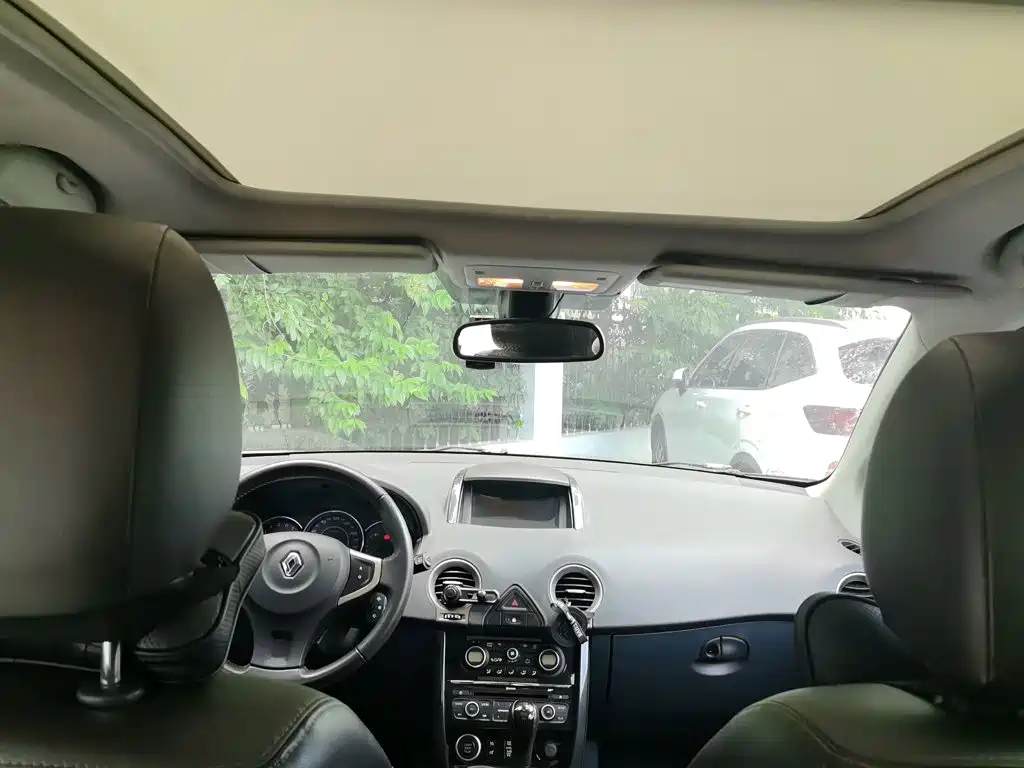 Renault Koleos (Import) — миниатюра 19