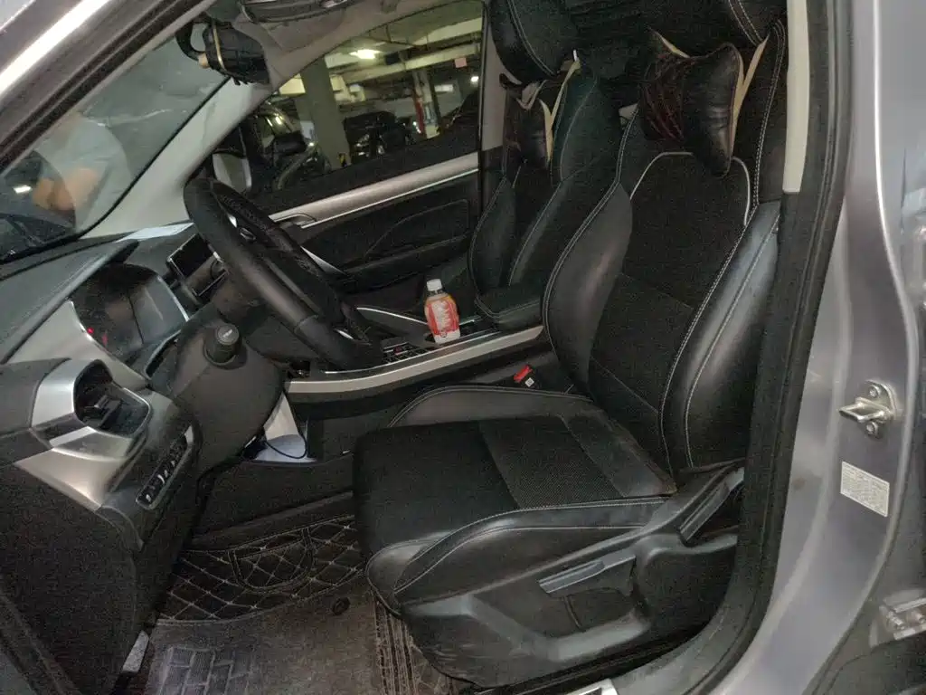 Geely Binyue — миниатюра 11