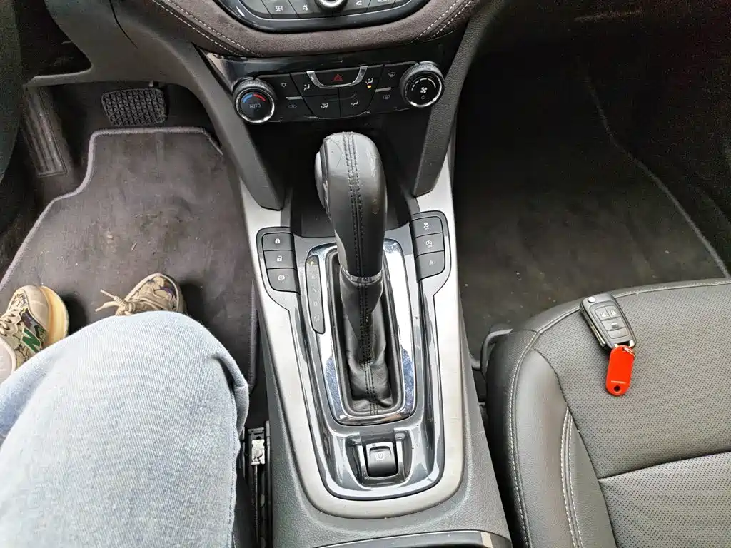 Chevrolet Malibu — миниатюра 10