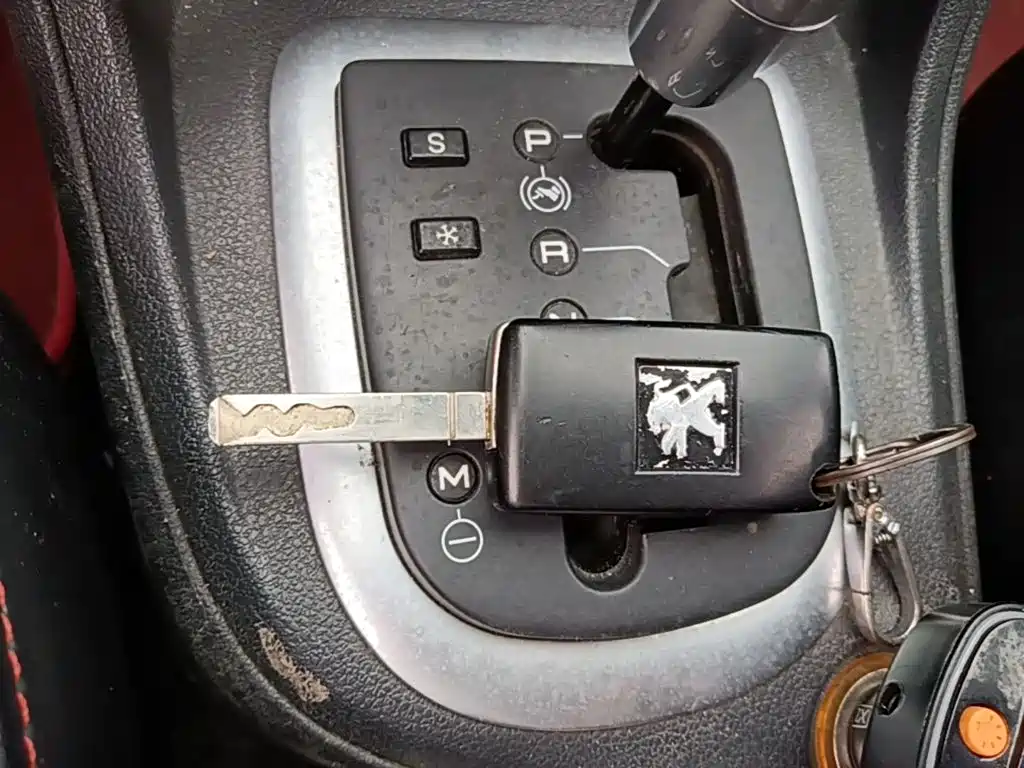 Peugeot 308 — миниатюра 9