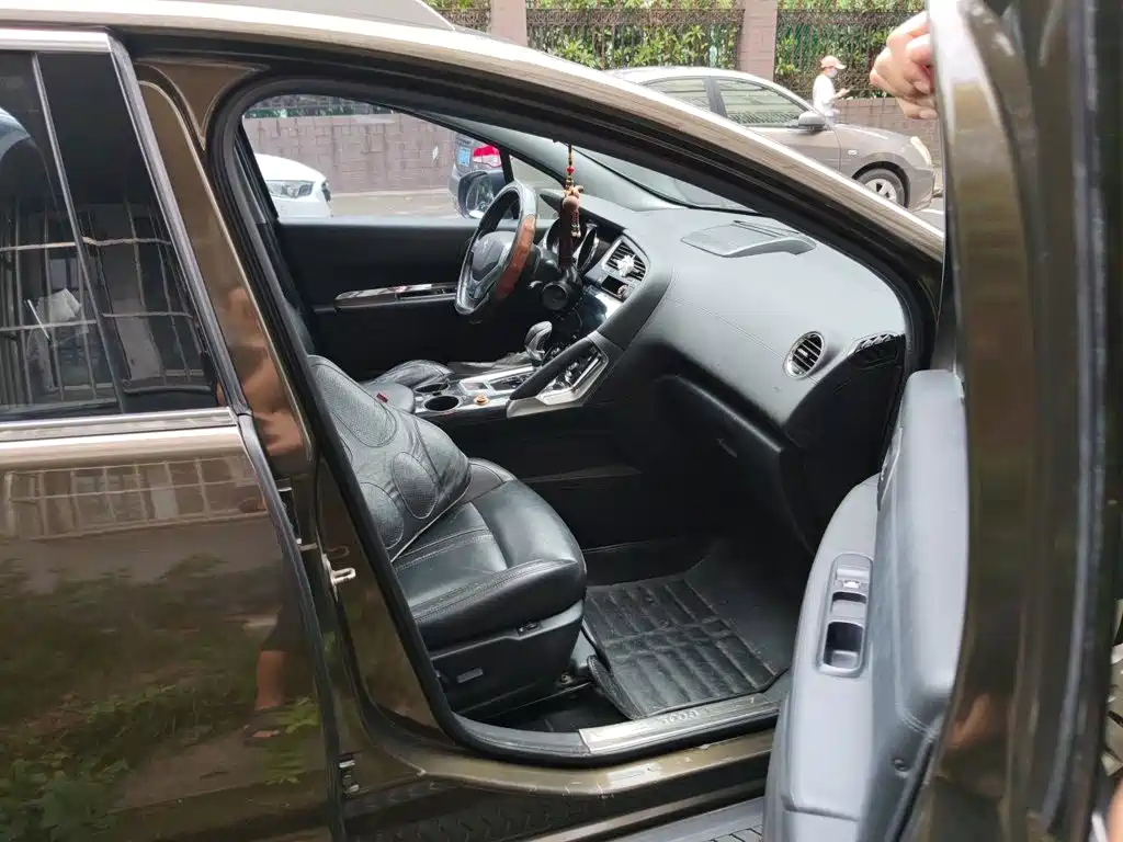 Peugeot 3008 — миниатюра 19