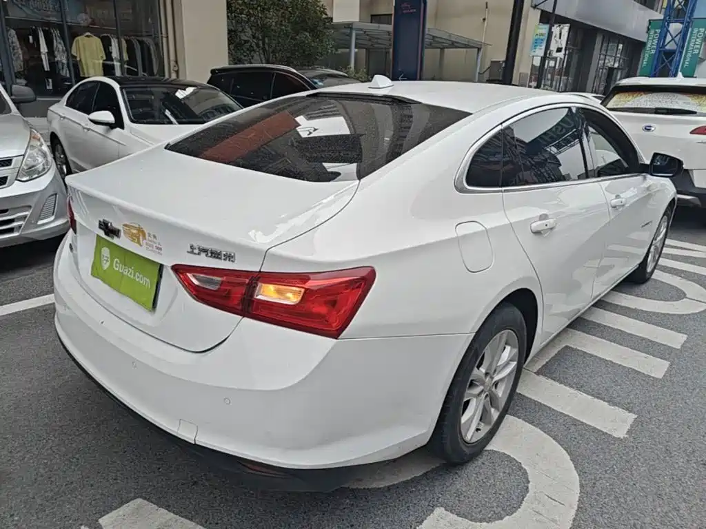 Chevrolet Malibu XL — миниатюра 7