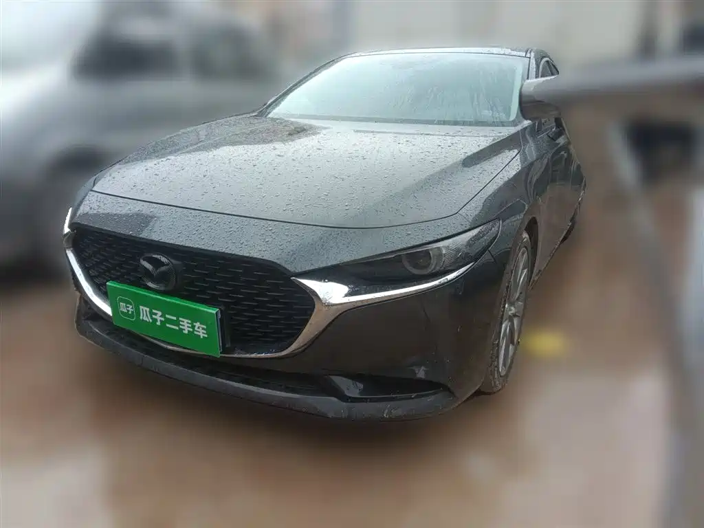 Mazda 3 Axela 2021