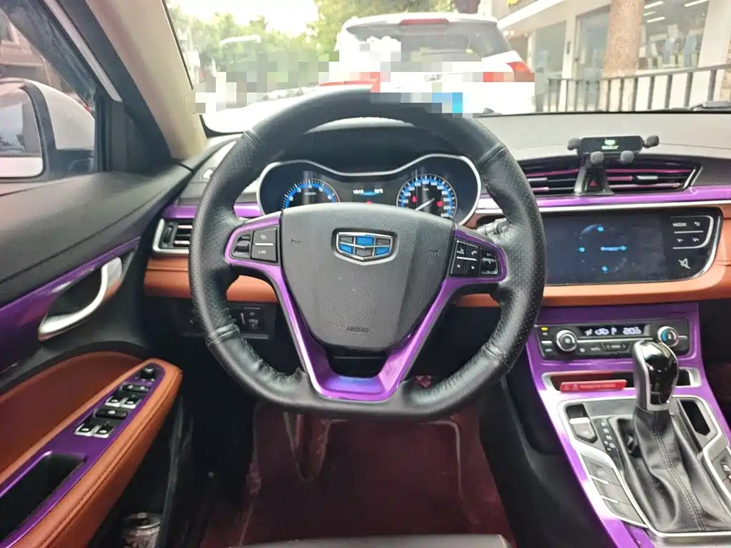 Geely Vision S1 — миниатюра 11