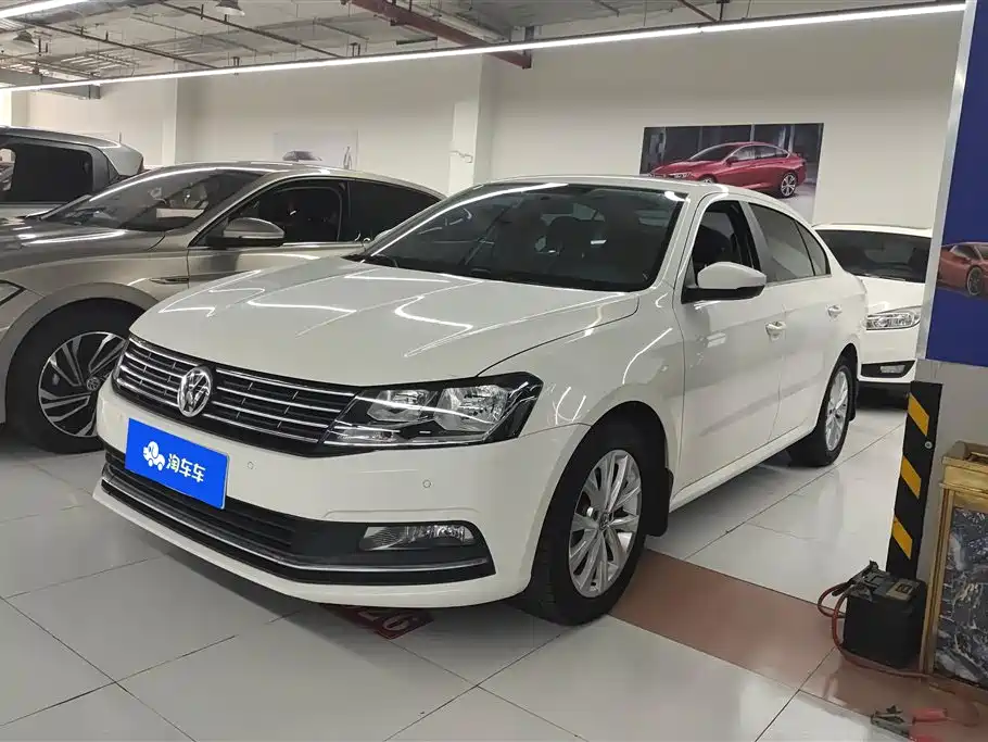 Volkswagen Lavida 2016