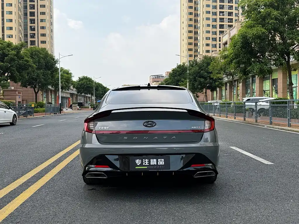 Hyundai Sonata — миниатюра 8