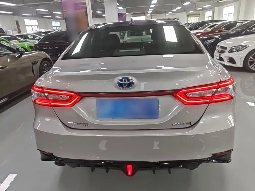 Toyota Camry 2021 2.5HG Luxury