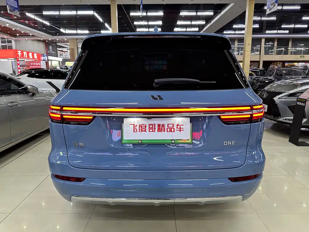 Li Auto Li ONE — миниатюра 8