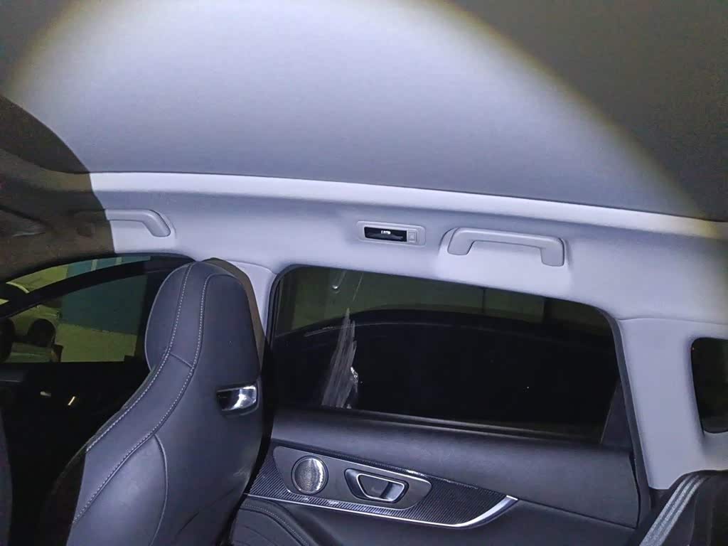 CHERY Tiggo 7 PLUS 1.5 л 2023 г. Серебристо-серый, пробег 27700 км