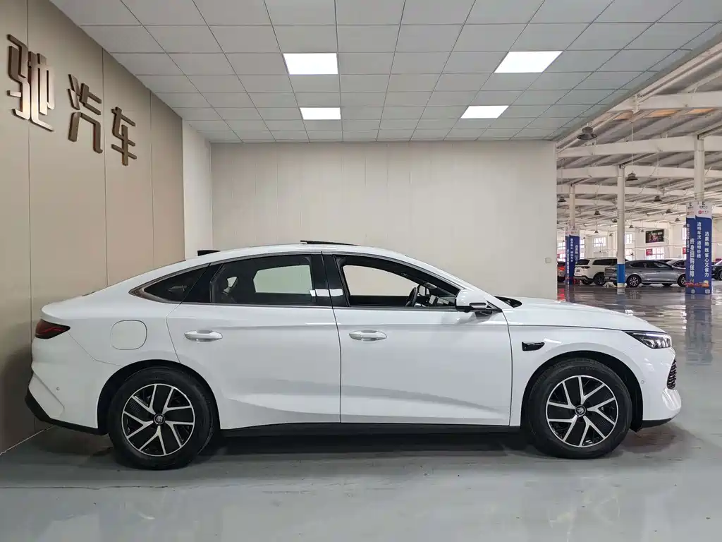 BYD Qin L — миниатюра 18