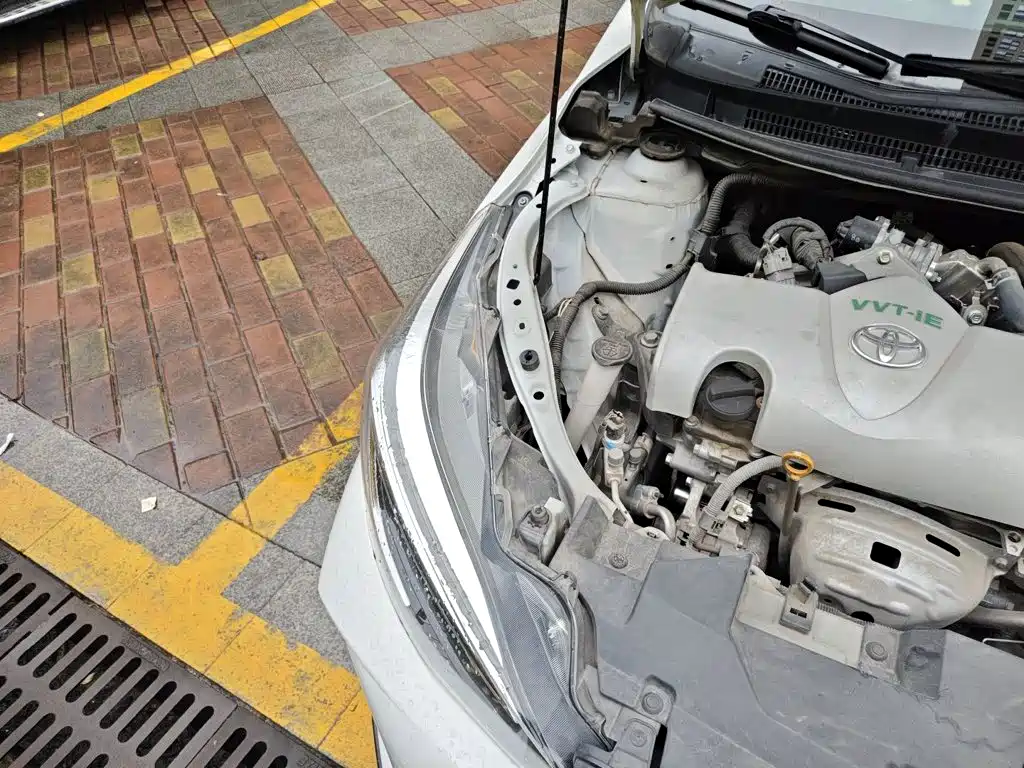 Toyota Yaris L — миниатюра 19
