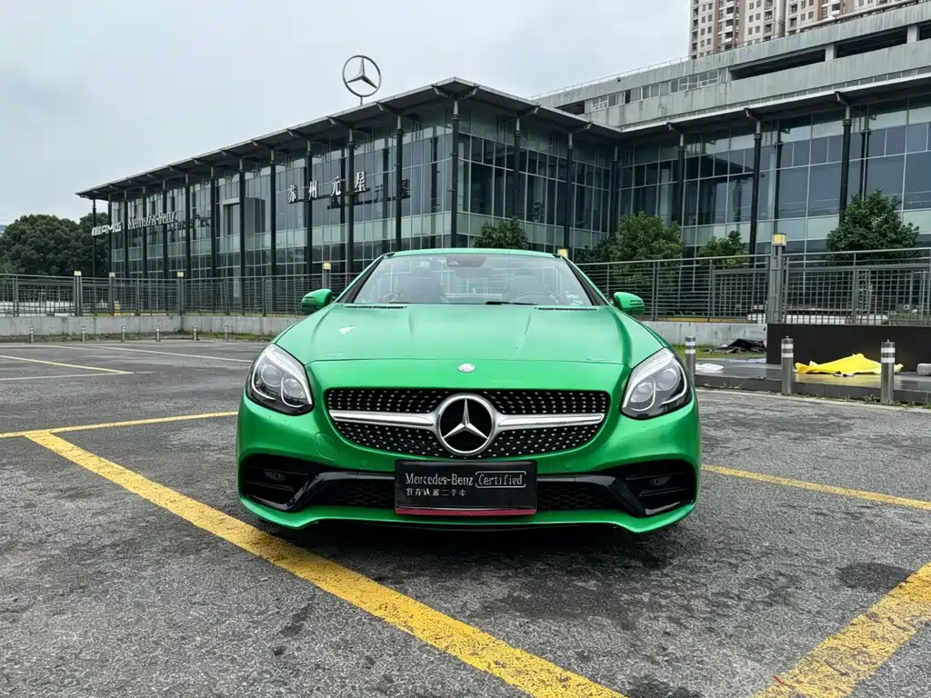 Mercedes-Benz SLC 2016 SLC 300 Luxury Sport