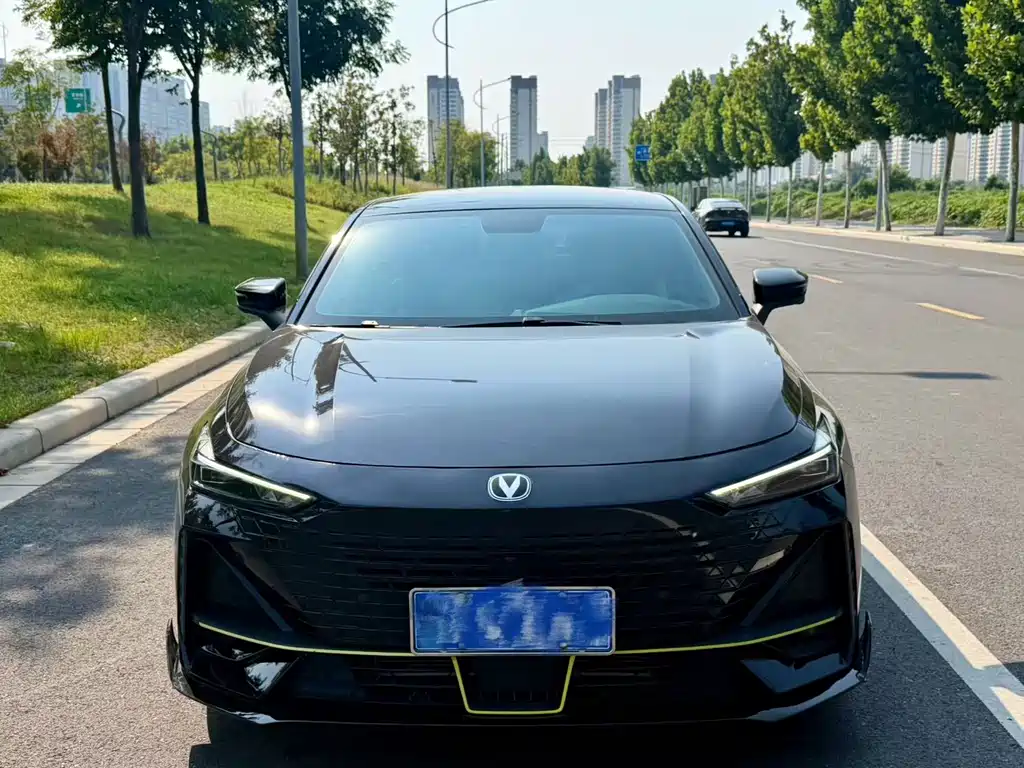 Changan UNI-V — миниатюра 2