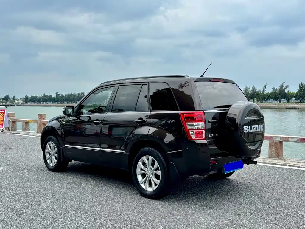 Suzuki Grand Vitara — миниатюра 9