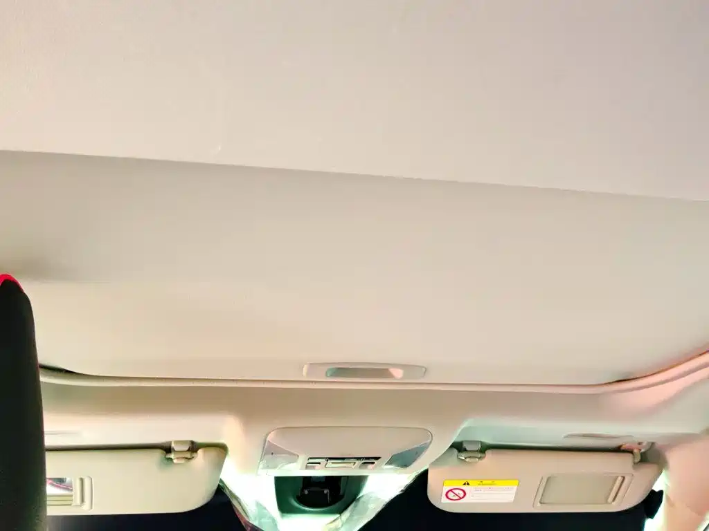 Toyota RAV4 — миниатюра 19