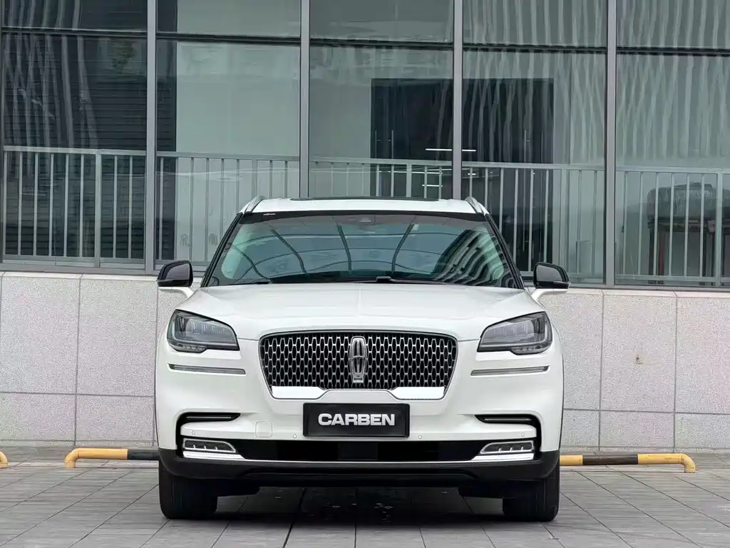 Lincoln Aviator — миниатюра 2
