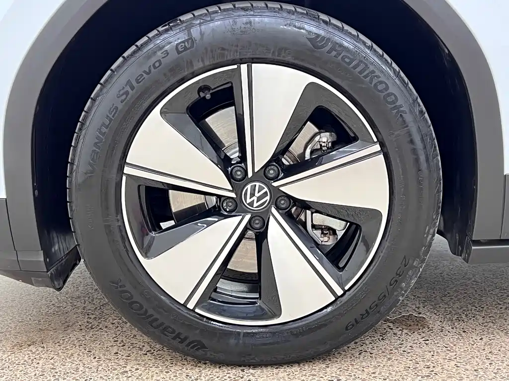 Volkswagen ID.6 X
