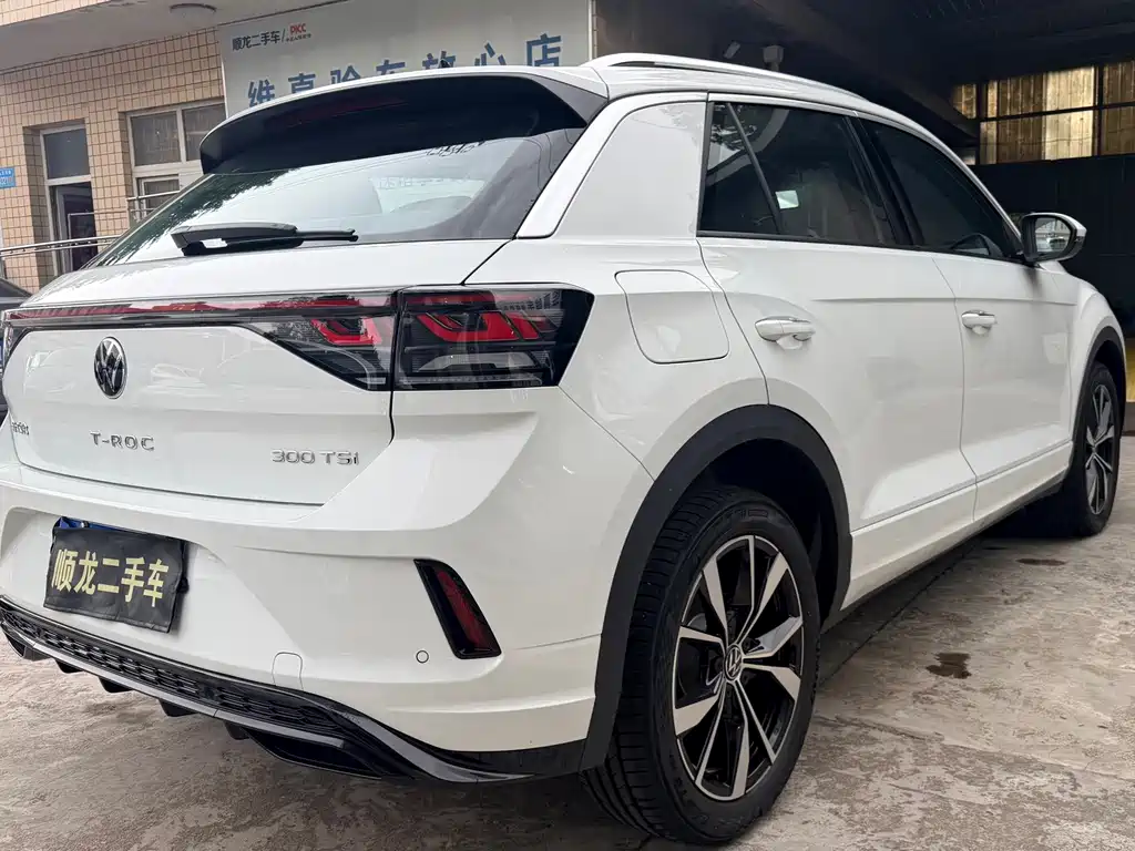 Volkswagen T-Roc — миниатюра 4