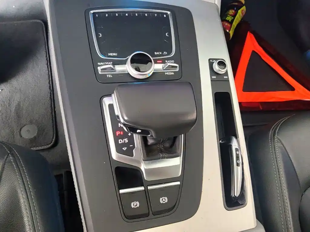 Audi Q5L — миниатюра 14
