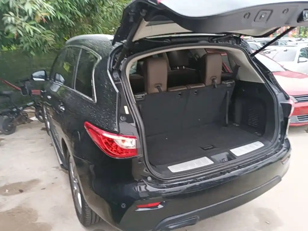 Infiniti QX60 (Import) — миниатюра 5