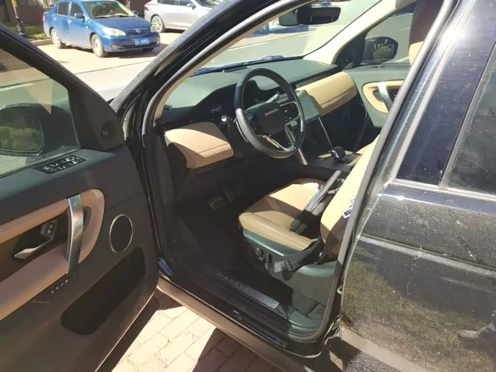 Land Rover Discovery Sport — миниатюра 15