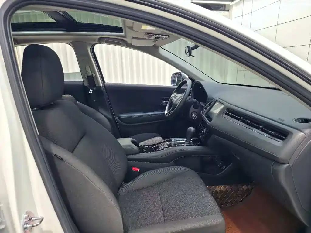 Honda Vezel — миниатюра 18