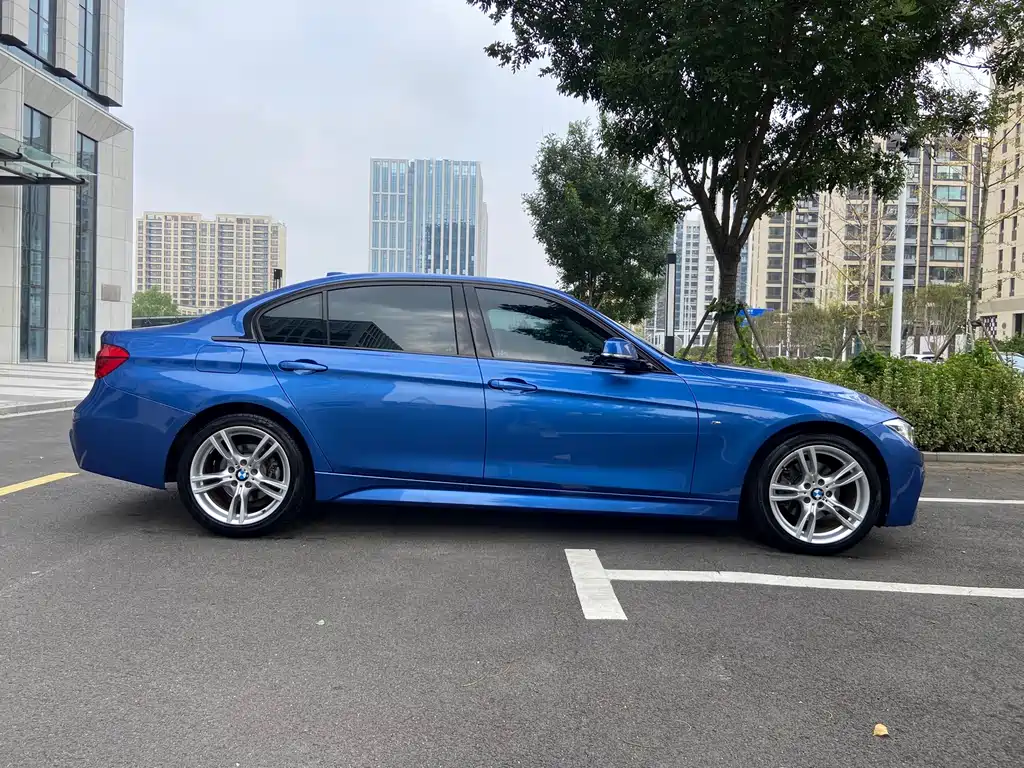 BMW 3 Series — миниатюра 6
